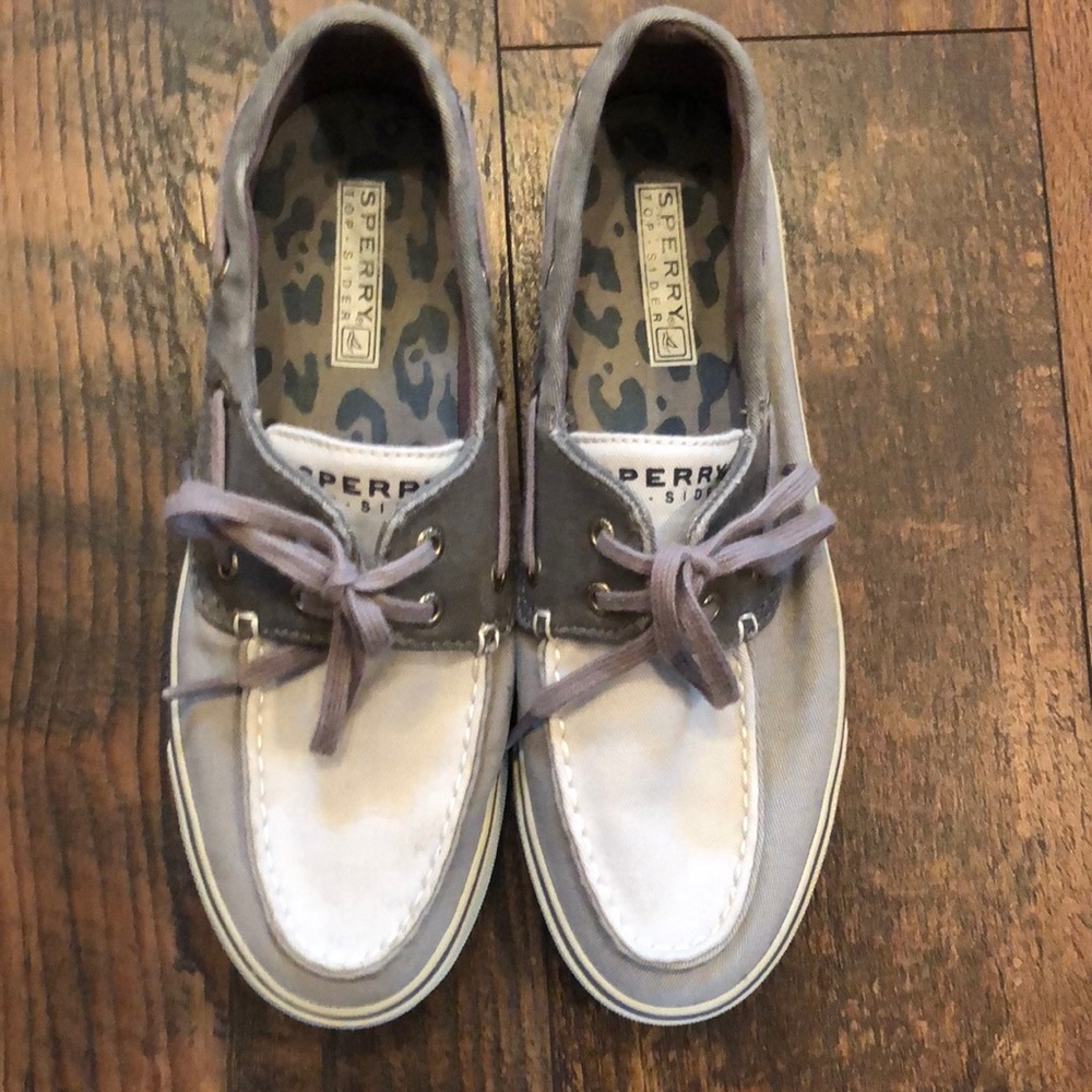 Sperry Canvas Sneakers -gray size 7.5 like new